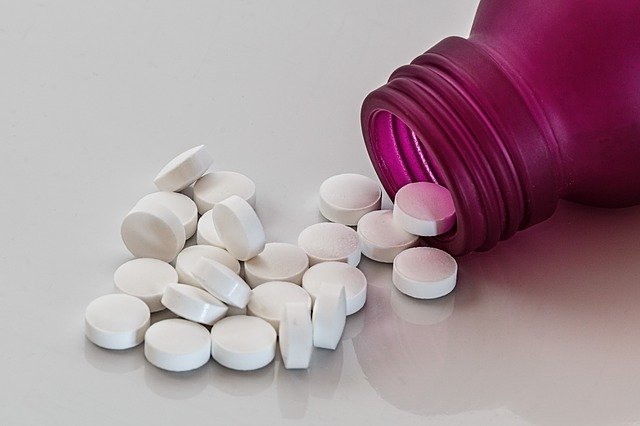 COVID-19: компания Pfizer объявила о разработке препарата, предположительно на 89% снижающего риски госпитализации и смертельного исхода