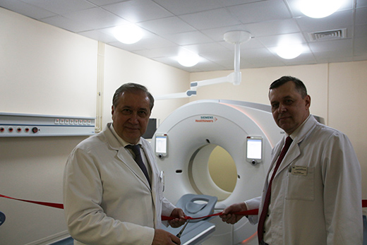 Первый в России компьютерный томограф SOMATOM Drive из линейки двухтрубочных систем экспертного класса установлен в Университетской клинике МГУ в рамках научного сотрудничества с компанией Siemens Healthineers