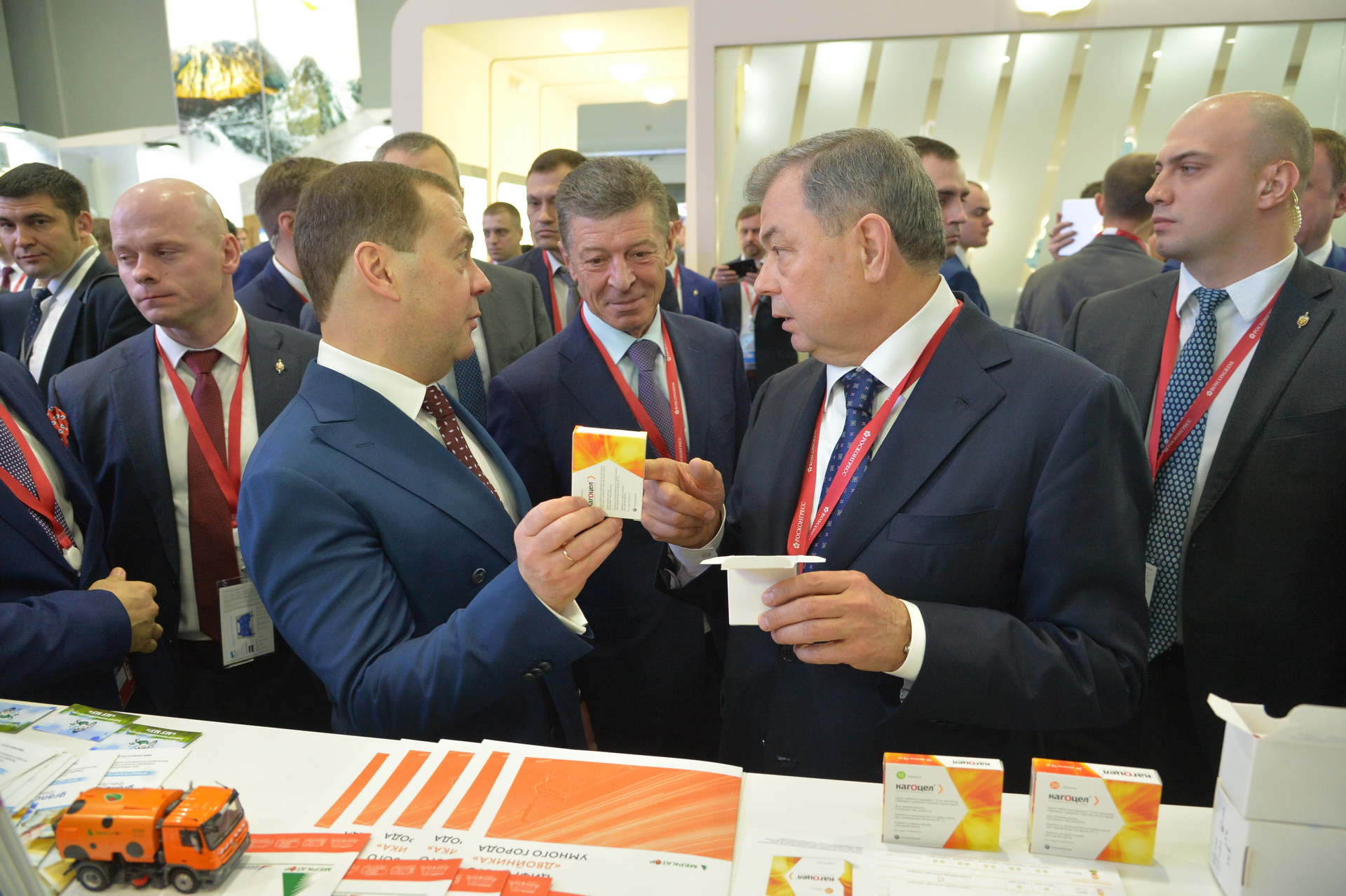 Председатель Правительства напомнил о своевременной профилактике и лечении гриппа и ОРВИ